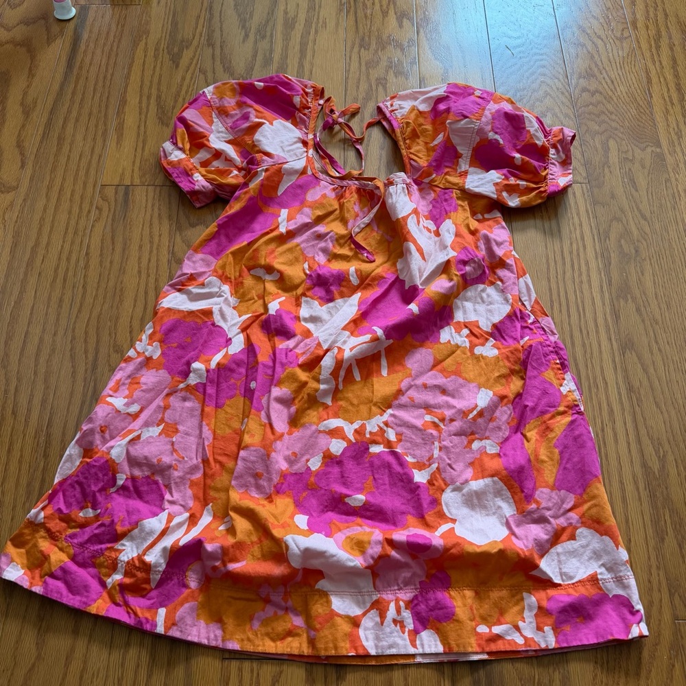 Women’s Floral Cutout Short Cotton Dress in Pink, Orange & White Small S Pockets